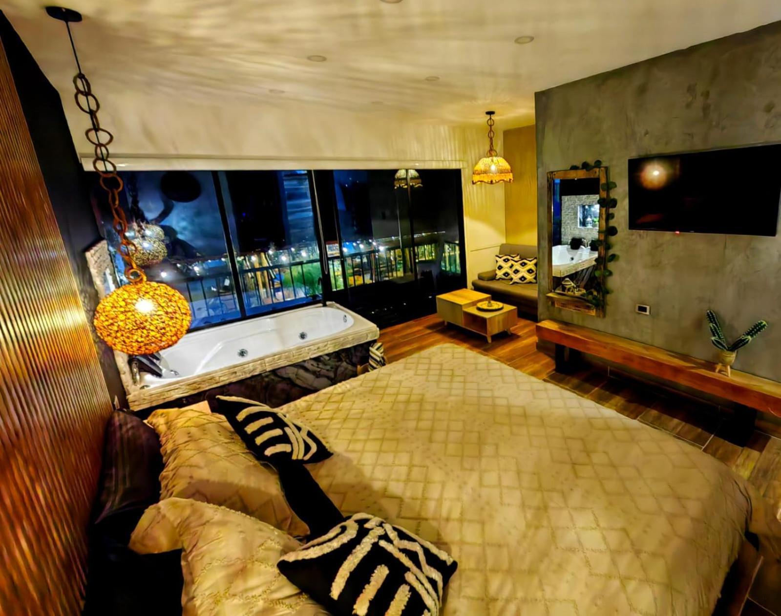 Habitacion Deluxe 2 Con Jacuzzi A 20 Mt Del Parque 살렌토 외부 사진