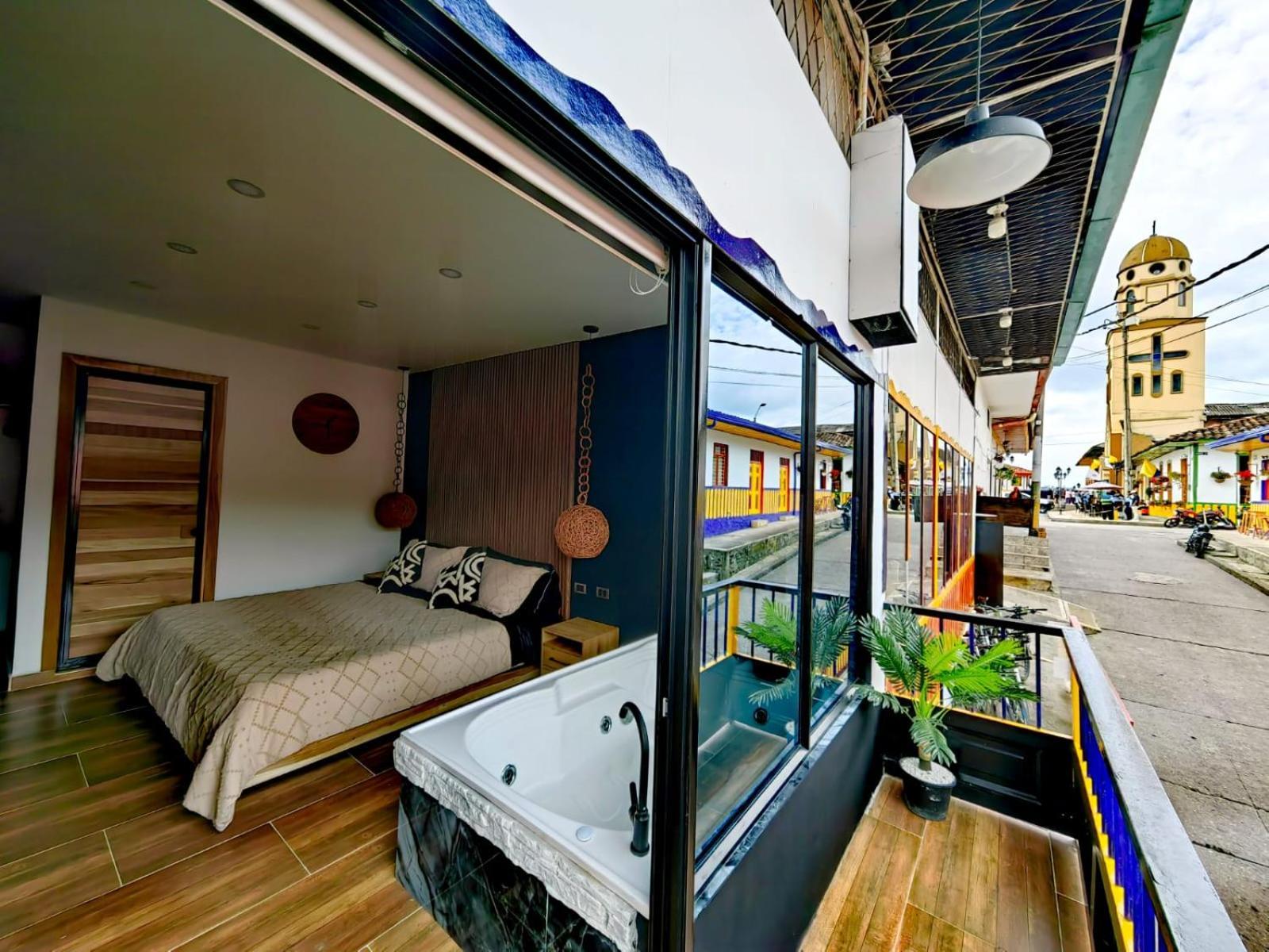 Habitacion Deluxe 2 Con Jacuzzi A 20 Mt Del Parque 살렌토 외부 사진